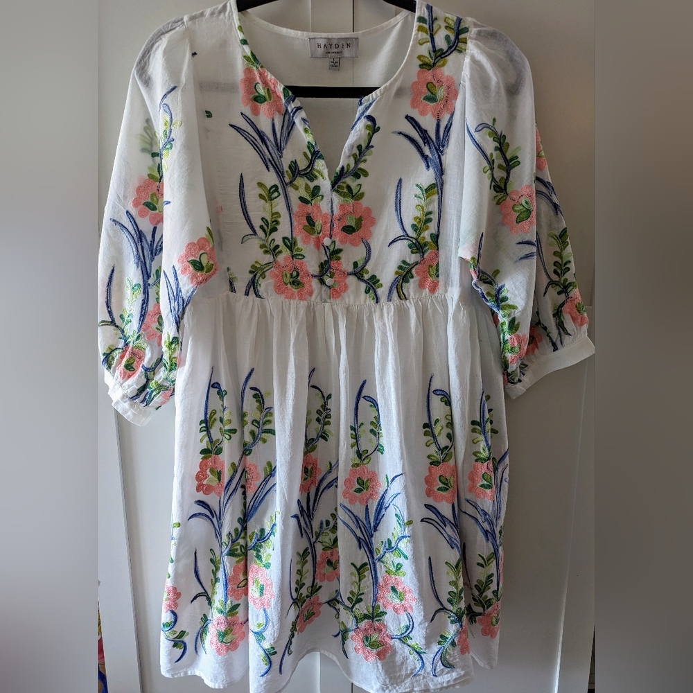 Hayden Los Angeles floral embroidered white boho Large dress